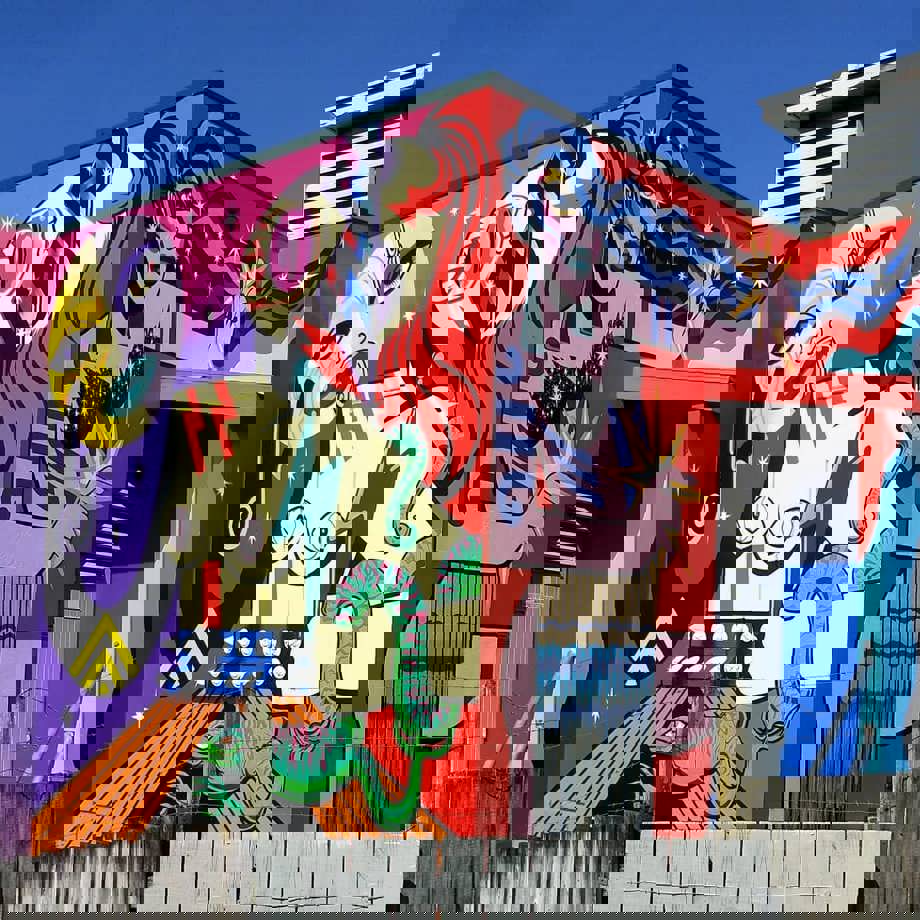 xoe-3.jpg Ka Mua, Ka Muri mural by Xoë Hall at Massey Wellington | Toi Rauwhārangi College of Creative Arts | Massey University Wellington